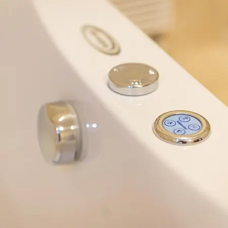 Hotel Casino & Admiral Skofije