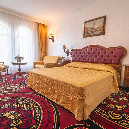 Hotel Casino & Admiral Skofije