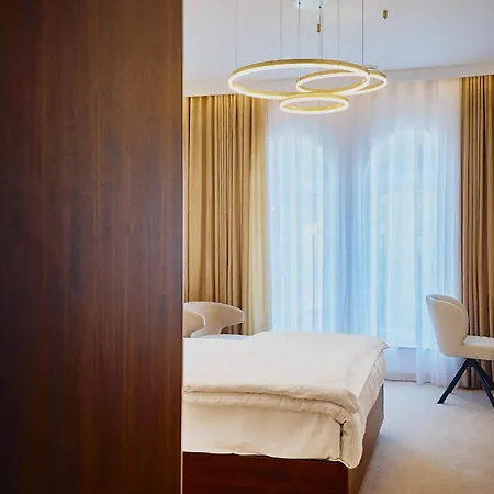 Casino & Admiral Skofije