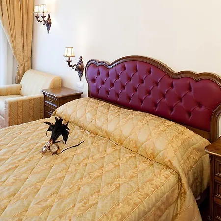 Hotel Casino & Admiral Skofije