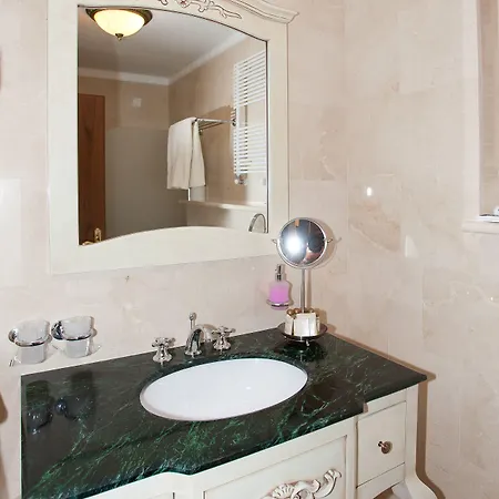 Casino & Admiral Skofije Zgornje Skofije