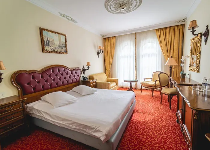 Hotel Casino & Admiral Skofije