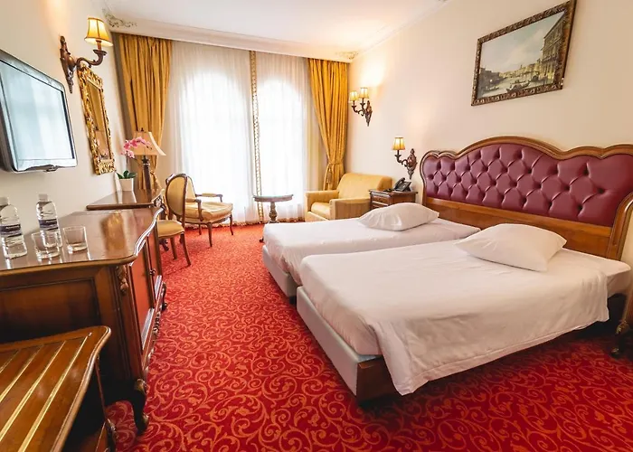 Hotel Casino & Admiral Skofije